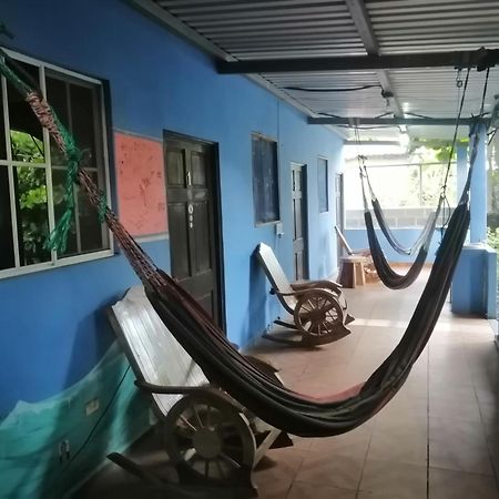 Hostal Nina Oly Tamanique Екстер'єр фото