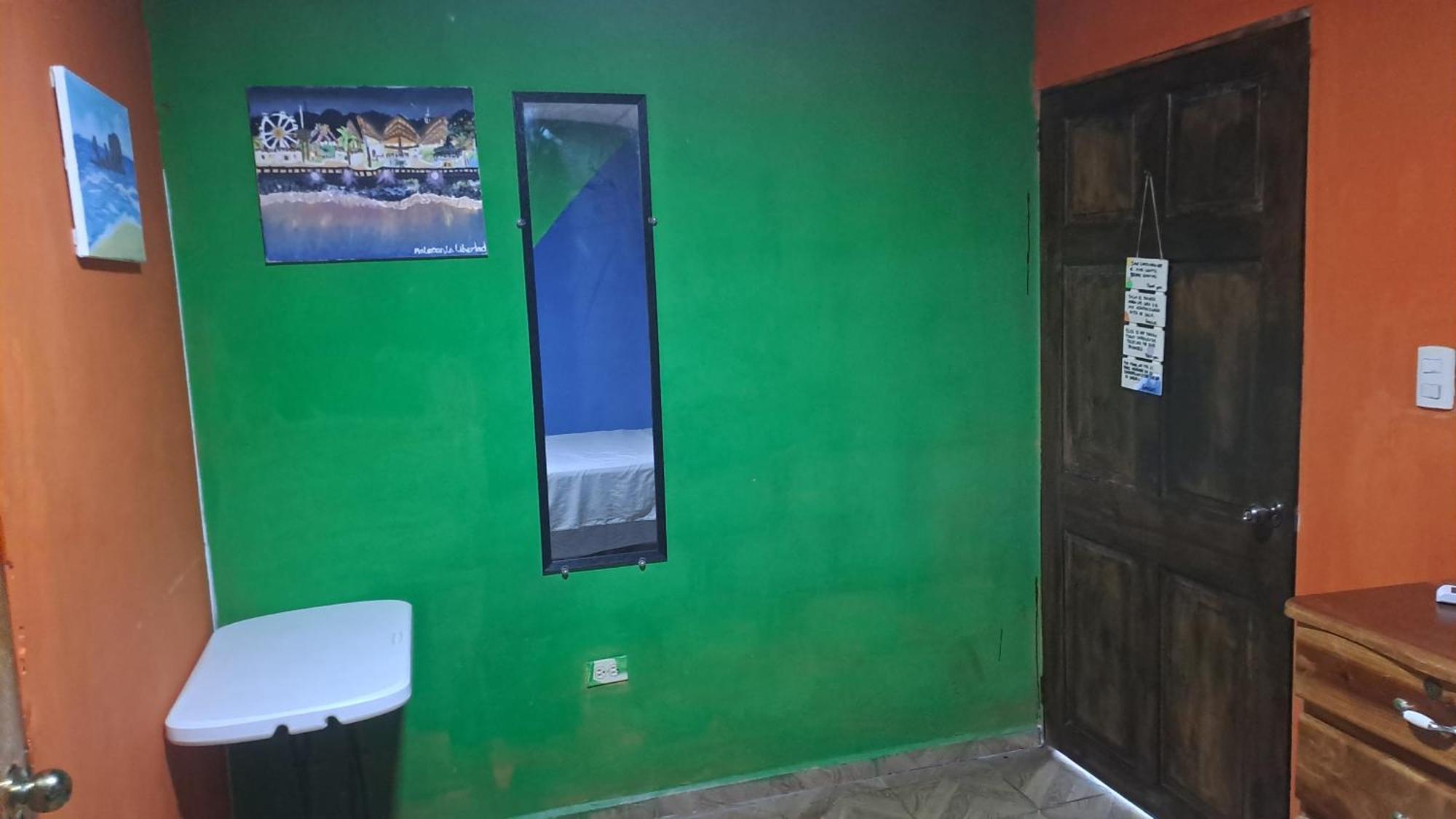 Hostal Nina Oly Tamanique Номер фото